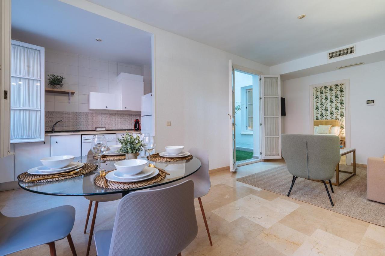 Lirio - Private Parking Included Apartment Seville